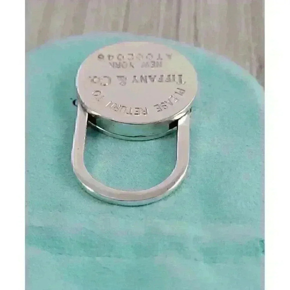 Tiffany & Co Vintage Sterling Silver Return to Tiffany Padlock Keyring - Picture 5 of 12